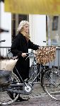 Wijk bij Duurstede 16 maart 2005
Prinses Irene op de markt in Wijk bij Duurstede