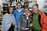 Biddingshuizen 25 maart 2005
opening Walibi World.
Rene v d Kerkhof met vrouw en kinderen