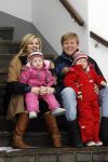 Lech 11 februari 2007
Maxima Prins Willem Alexander Amalia Alexia Koningin Beatrix Prins Constantijn Prinses Laurentien met Prinses Eloise Prins Claus Cazimir en Eleonore op vakatie in Lech.