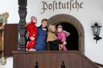 Lech 11 februari 2007
Maxima Prins Willem Alexander Amalia Alexia Koningin Beatrix Prins Constantijn Prinses Laurentien met Prinses Eloise Prins Claus Cazimir en Eleonore op vakatie in Lech.