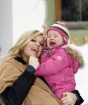 Lech 11 februari 2007
Maxima Prins Willem Alexander Amalia Alexia Koningin Beatrix Prins Constantijn Prinses Laurentien met Prinses Eloise Prins Claus Cazimir en Eleonore op vakatie in Lech.