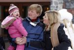Lech 11 februari 2007
Maxima Prins Willem Alexander Amalia Alexia Koningin Beatrix Prins Constantijn Prinses Laurentien met Prinses Eloise Prins Claus Cazimir en Eleonore op vakatie in Lech.