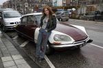 Amsterdam 14 februari 2007
Thierry Duval vraagt Belinda Meuldijk ten huwelijk. Belinda komt aanrijden met een Citroen Snoek.