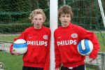 Eindhoven, 19 Maart 2007
links Dennis Groen (12 jaar) en rechts Thomas Horsten (12 jaar ) en beide spelend voor PSV D1  betreft shirtjevan Edgar Davids.