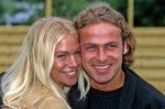 Hilversum, 14 Maart 1999
John Ewbank met zijn vriendin Ellemieke Vermolen
ï¿½ Foto Peter Smulders BV