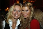Amsterdam 19 februari 2007
Andre v Duin viert zijn 60e verjaardag in het american hotel. Heel bekend nederland was aanwezig. Estelle Gullit en Natasja Froger