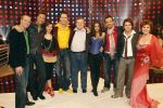 Hilversum 17 maart 2007
Eerste aflevering van So you wannabe a popstar van sbs 6. Nelleke v d Krogt met Hilbrand Nawijn Erik Hulzebosch Jochem v Gelder Monique v d Werff Geert Hoes Sascha VisserVictor Brand en Fajah Lourens