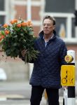 Amsterdam 2 maart 2007
Frans Molenaar met bos bloemen.