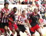 Eindhoven, 18 Maart 2007 Kompetitiewedstrijd PSV-AJAX, eindstand 1-5 Seizoen 2006/2007
Jaap Stam Ryan Babel Manuel Da Costa en Timmy Simons