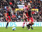 Eindhoven, 18 Maart 2007 Kompetitiewedstrijd PSV-AJAX, eindstand 1-5 Seizoen 2006/2007
Jaap Stam met op zijn rug Patrick Kluivert