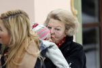 Lech 11 februari 2007
Maxima Prins Willem Alexander Amalia Alexia Koningin Beatrix Prins Constantijn Prinses Laurentien met Prinses Eloise Prins Claus Cazimir en Eleonore op vakatie in Lech.