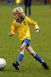 Blaricum 17 maart 2007
Marco Borsato bij het voetballen van zijn zoon Luca. Luca scoorde 4 van de 5 goals.