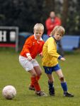 Blaricum 17 maart 2007
Marco Borsato bij het voetballen van zijn zoon Luca. Luca scoorde 4 van de 5 goals.