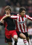 Eindhoven, 18 Maart 2007 Kompetitiewedstrijd PSV-AJAX, eindstand 1-5 Seizoen 2006/2007
Klaas Jan Huntelaar contra Manuel Da Costa