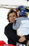 Fiss 25 februari 2007
Marco Borsato en Leontine Borsato met senna Jada en Luca op wintersport.