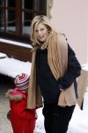 Lech 11 februari 2007
Maxima Prins Willem Alexander Amalia Alexia Koningin Beatrix Prins Constantijn Prinses Laurentien met Prinses Eloise Prins Claus Cazimir en Eleonore op vakatie in Lech.