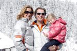 Lech 27 februari 2007
Paulien Huizinga met Michiel Mol en dochter Myrthe op wintersport in Lech.