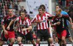 Eindhoven, 18 Maart 2007 Kompetitiewedstrijd PSV-AJAX, eindstand 1-5 Seizoen 2006/2007
Phillip Cocu Timy simons John Heitinga en Gabri