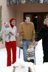Lech 11 februari 2007
Maxima Prins Willem Alexander Amalia Alexia Koningin Beatrix Prins Constantijn Prinses Laurentien met Prinses Eloise Prins Claus Cazimir en Eleonore op vakatie in Lech.