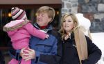 Lech 11 februari 2007
Maxima Prins Willem Alexander Amalia Alexia Koningin Beatrix Prins Constantijn Prinses Laurentien met Prinses Eloise Prins Claus Cazimir en Eleonore op vakatie in Lech.