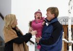 Lech 11 februari 2007
Maxima Prins Willem Alexander Amalia Alexia Koningin Beatrix Prins Constantijn Prinses Laurentien met Prinses Eloise Prins Claus Cazimir en Eleonore op vakatie in Lech.
peter Smulders bv