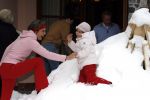 Lech 11 februari 2007
Maxima Prins Willem Alexander Amalia Alexia Koningin Beatrix Prins Constantijn Prinses Laurentien met Prinses Eloise Prins Claus Cazimir en Eleonore op vakatie in Lech.