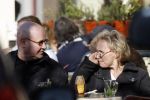 Amsterdam 11 maart 2007
Renee Soutendijk met haar man Ted Lensen op terras.