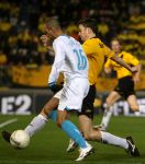 Breda, 28 Februari 2007
NAC-PSV, eindstand 3-0 Wedstrijd KNVB-beker 1/4 finale Seizoen 2006/2007
Rob Penders in duel met Diego Tardelli
