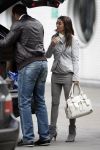 Schiphol 23 maart 2007
Patrick Kluivert en zijn zwangere vriendin Rossana Lima op schiphol .