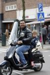 Amsterdam 14 maart 2007
Ruud Gullit met Maxime op Vespa scooter.