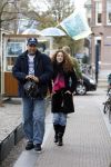 Amsterdam 16 maart 2007
Shakira met haar broer bij het van Gogh museum in Amsterdam.