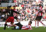 Eindhoven, 18 Maart 2007 Kompetitiewedstrijd PSV-AJAX, eindstand 1-5 Seizoen 2006/2007
Urby Emanuelson in duel met Ibrahim Afellay