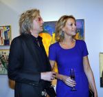 Amsterdam, 3 Maart 2010
Adam Curry en Mickey Hoogendijk nij Christie's Veilinghuis bij de schilderijen van haar stiefvader Roelof Frankot
Foto Peter Smulders BV