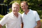 Hilversum 30 juni 2009
Feestje bij de Tros ivm record aantal leden van ruim 450.000. Andre v Duin met vriend Martin
Peter Smuldrs bv