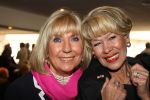 Oud Loosdrecht, 11 Maart 2010
Receptie t.g.v. 50 jaar artiest zijn van Anneke Gronloh
Anneke Gronloh met Willeke Alberti
Foto Peter Smulders BV