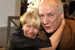 Oud Loosdrecht, 11 Maart 2010
Receptie t.g.v. 50 jaar artiest zijn van Anneke Gronloh
Anneke Gronloh met Peter Koelewijn
Foto Peter Smulders BV