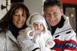 Blatten 23 februari 2010
Marco en Leontien Borsato op skivakantie met hun kinderen Luca Senna en Jada. Ook Armando Vanessa en Chiara Borsato zijn erbij . Moeder Mary was er ook bij.
Peter Smulders bv
