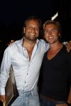 Amsterdam 8 augustus 2009
Mari v d Ven viert zijn 50e verjaardag. Carlo Boszhard met vriend
Peter Smulders bv