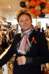 Amsterdam 6 maart 2010
Caroline Tensen met gebroken pols bij azzuro for kids op de pc hooftstraat.
Peter Smulders bv