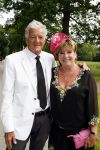 Breukelen 17 juni 2009
Haringparty op Neijenrode. catherine Keyl met nieuwe vriend
Peter Smulders bv