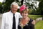Breukelen 17 juni 2009
Haringparty op Neijenrode. catherine Keyl met nieuwe vriend
Peter Smulders bv