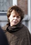 Amsterdam 17 maart 2010
De kist van hans v Mierlo wordt van zijn huis naar de rode hoed gebracht. Zijn vrouw Connie palmen en zijn kinderen zijn daarbij aanwezig.
Peter Smulders bv