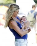 Saint Tropez 31 juli 2009
Danielle Overgaag Oerlemans met dochter Kate  Thijmen Fiene en benjamin op vakantie op saint Tropez.
Peter Smulders bv