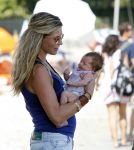 Saint Tropez 31 juli 2009
Danielle Overgaag Oerlemans met dochter Kate  Thijmen Fiene en benjamin op vakantie op saint Tropez.
Peter Smulders bv
