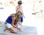 Saint Tropez 31 juli 2009
Danielle Overgaag Oerlemans met dochter Kate  Thijmen Fiene en benjamin op vakantie op saint Tropez.
Peter Smulders bv