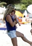 Saint Tropez 31 juli 2009
Danielle Overgaag Oerlemans met dochter Kate  Thijmen Fiene en benjamin op vakantie op saint Tropez.
Peter Smulders bv