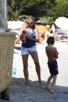 Saint Tropez 31 juli 2009
Danielle Overgaag Oerlemans met dochter Kate  Thijmen Fiene en benjamin op vakantie op saint Tropez.
Peter Smulders bv