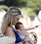 Saint Tropez 31 juli 2009
Danielle Overgaag Oerlemans met dochter Kate  Thijmen Fiene en benjamin op vakantie op saint Tropez.
Peter Smulders bv