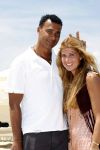 Sant Tropez 27 juni 2009
Ruud Estelle Joelle en Maxim Gullit op vakantie in St Tropez.
Peter Smulders bv