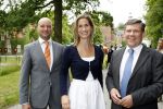 Breukelen 17 juni 2009
Haringparty op Neijenrode. Evelyne Westerman met kennissen
Peter Smulders bv
